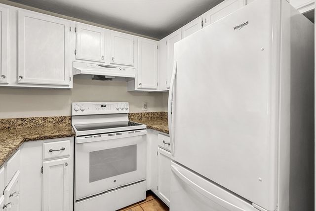 4 Westcliff Dr. Golfview, Plymouth, MA 02360