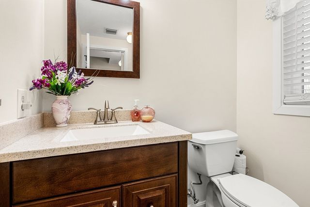 4 Westcliff Dr. Golfview, Plymouth, MA 02360