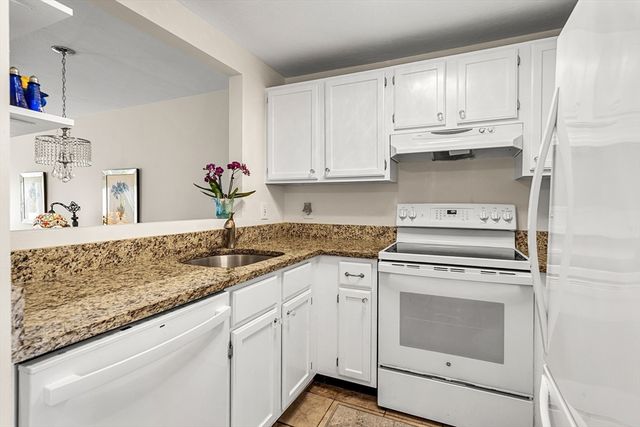 4 Westcliff Dr. Golfview, Plymouth, MA 02360