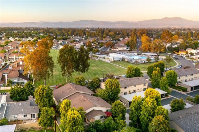 101 Rockwood 52, Irvine, CA 92614