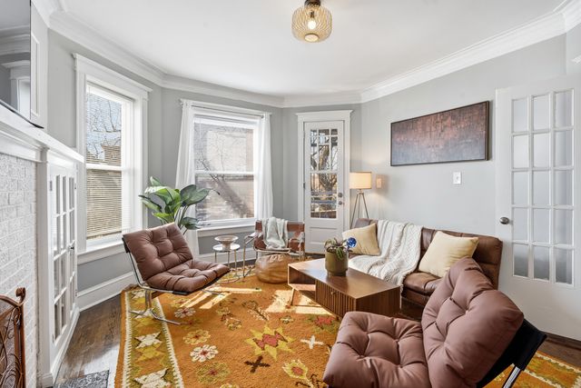 6239 S Ellis Avenue 3, Chicago, IL 60637