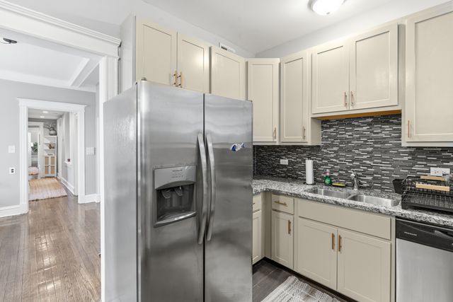 6239 S Ellis Avenue 3, Chicago, IL 60637