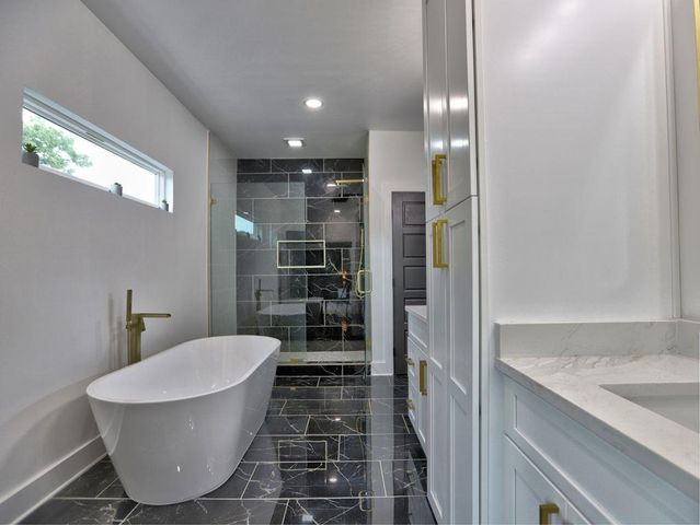 2601 Argo Drive SE, Smyrna, GA 30080