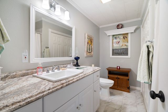 8413 Farm Road 195, Bagwell, TX 75412