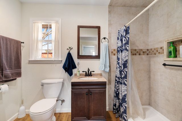 8413 Farm Road 195, Bagwell, TX 75412