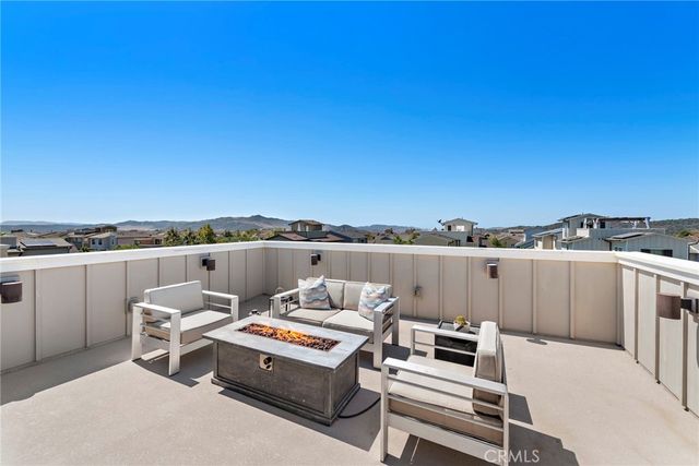 12 Yerra Street, Rancho Mission Viejo, CA 92694
