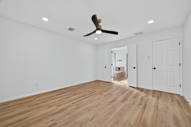 17422 Bending Post Dr Drive, Houston, TX 77095