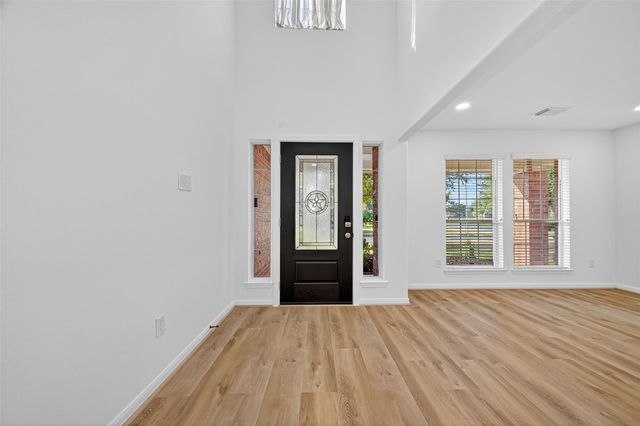 17422 Bending Post Dr Drive, Houston, TX 77095