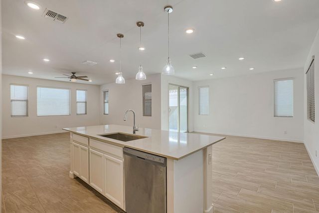 12881 N 145th Drive, Surprise, AZ 85379