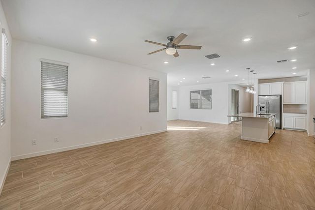 12881 N 145th Drive, Surprise, AZ 85379