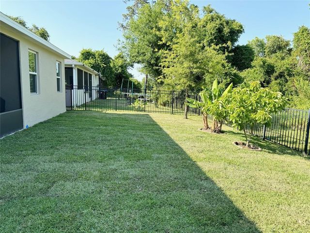 11460 WAKEWORTH STREET, Orlando, FL 32836