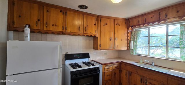 5901 E 26th Street, Tucson, AZ 85711