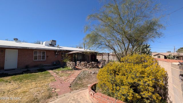 5901 E 26th Street, Tucson, AZ 85711