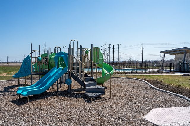 4831 COCOON CROSSING, Von Ormy, TX 78073