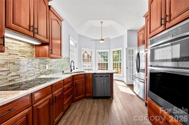 115 S Gibbs Road, Mooresville, NC 28117