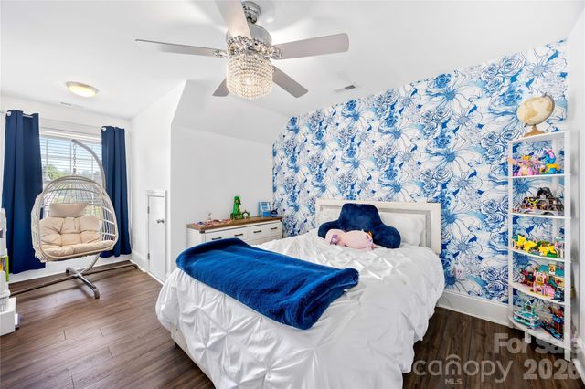 115 S Gibbs Road, Mooresville, NC 28117