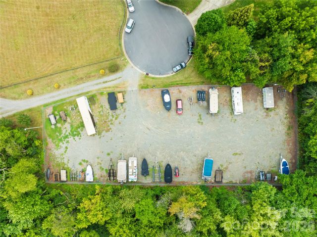 115 S Gibbs Road, Mooresville, NC 28117