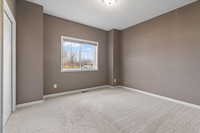 811 Morrison Avenue, Annandale, MN 55302