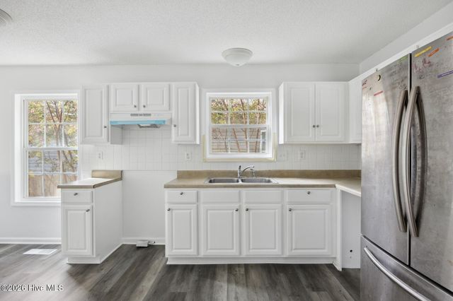 3829 Prices Lane, Wilmington, NC 28405