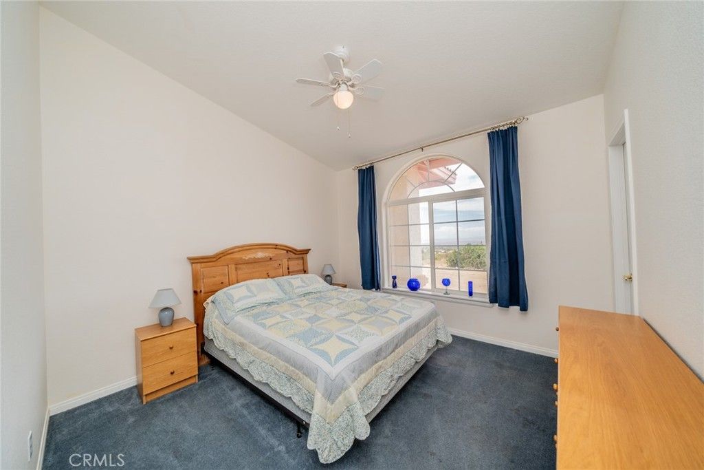 Image 19 of property listing at 8767 Silver Rock, Pinon Hills, CA 92372