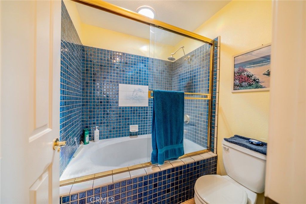 Image 25 of property listing at 8767 Silver Rock, Pinon Hills, CA 92372