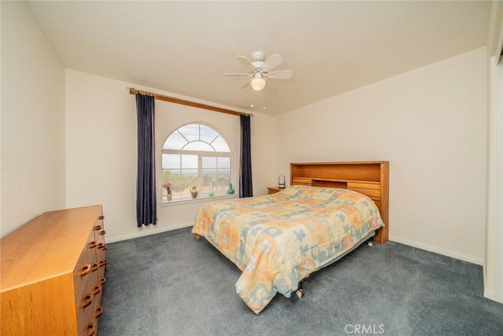 Image 29 of property listing at 8767 Silver Rock, Pinon Hills, CA 92372