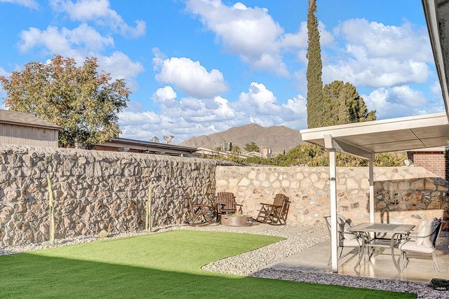 7313 Cerro Negro Drive, El Paso, TX 79912