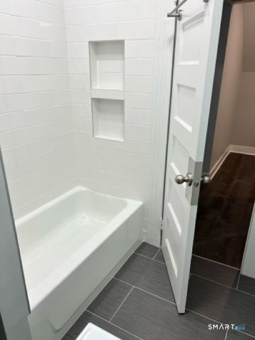 7 Burritt Avenue, Stratford, CT 06615