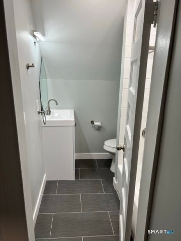 7 Burritt Avenue, Stratford, CT 06615