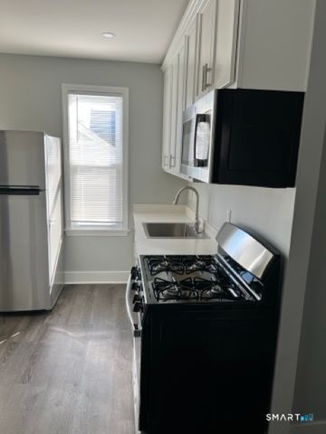 7 Burritt Avenue, Stratford, CT 06615