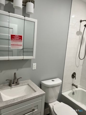 7 Burritt Avenue, Stratford, CT 06615