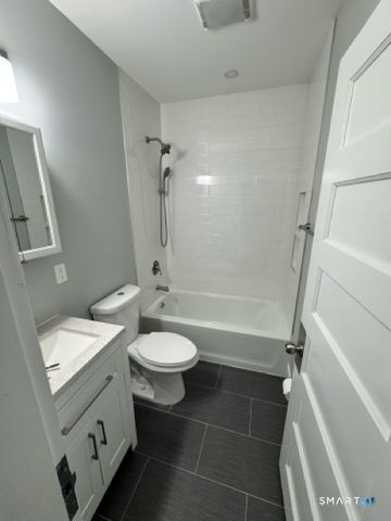 7 Burritt Avenue, Stratford, CT 06615