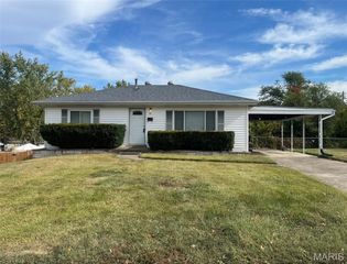 25 Burch Lane, O'fallon, MO 63366