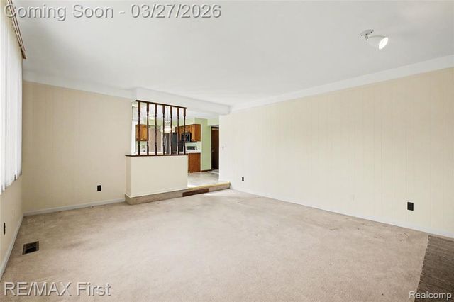 38796 Bramham Street, Clinton Township, MI 48038