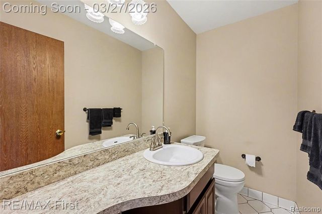 38796 Bramham Street, Clinton Township, MI 48038