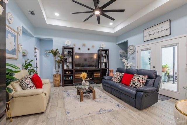 7213 S San Jose Street, Pharr, TX 78577