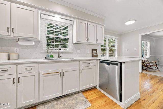 2605 Hiking Trail, Raleigh, NC 27615