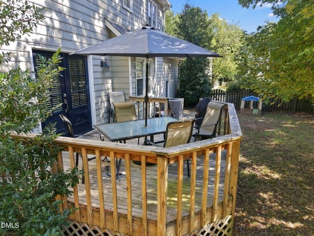 2605 Hiking Trail, Raleigh, NC 27615