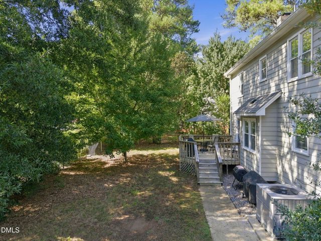 2605 Hiking Trail, Raleigh, NC 27615