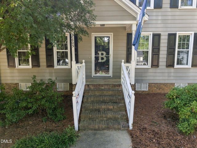2605 Hiking Trail, Raleigh, NC 27615