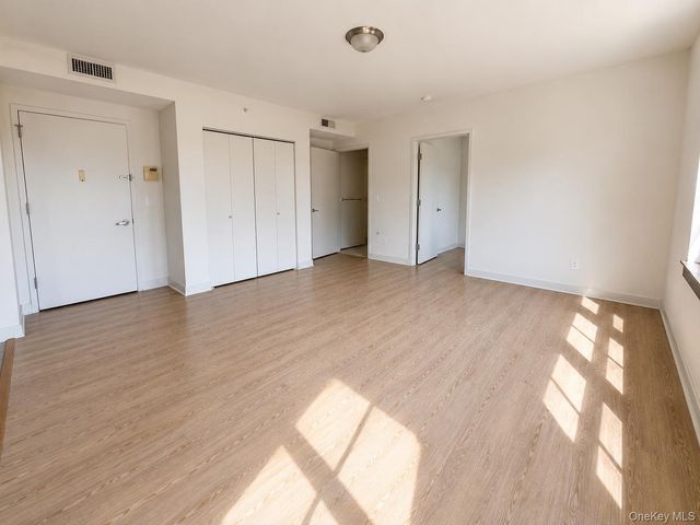 110 Main Street 3G, Tuckahoe, NY 10707