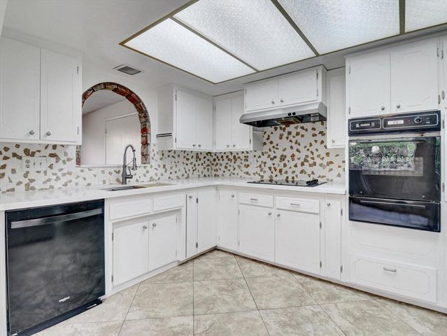 9980 Hoylake Road, Desert Hot Springs, CA 92240