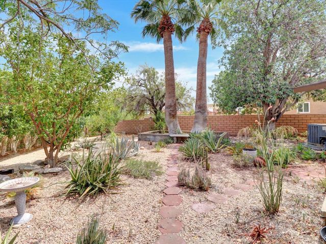 9980 Hoylake Road, Desert Hot Springs, CA 92240