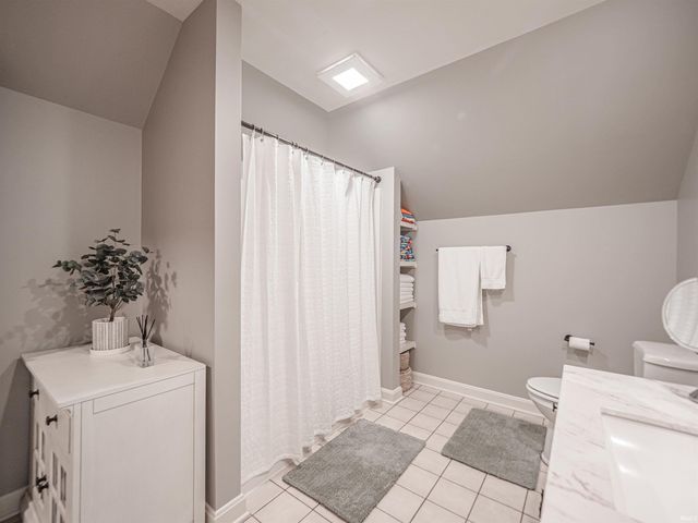 801 Cobblestone Drive, Evansville, IN 47715
