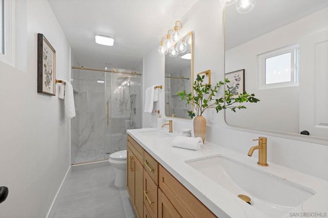 13442 Mountainside Dr, Poway, CA 92064