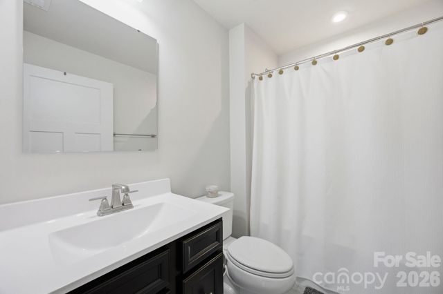 621 Grandiflora Avenue, Lancaster, SC 29720