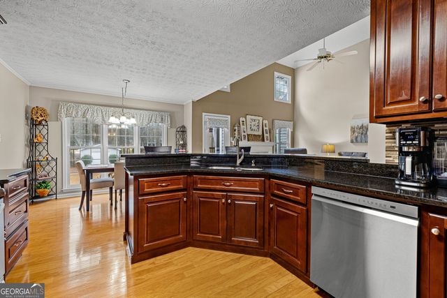 178 Willington Way, Newnan, GA 30265