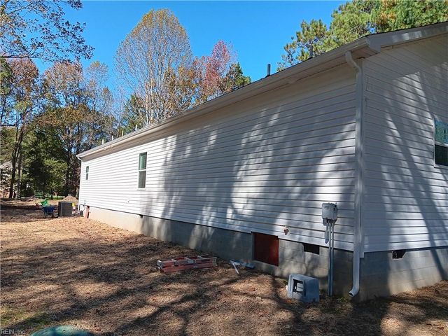 6606 Kimberly DR, Gloucester, VA 23061