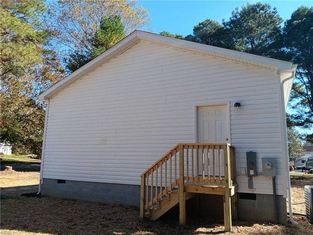 6606 Kimberly DR, Gloucester, VA 23061