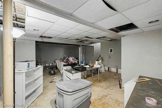 2510 Wenona Drive, Wixom, MI 48393